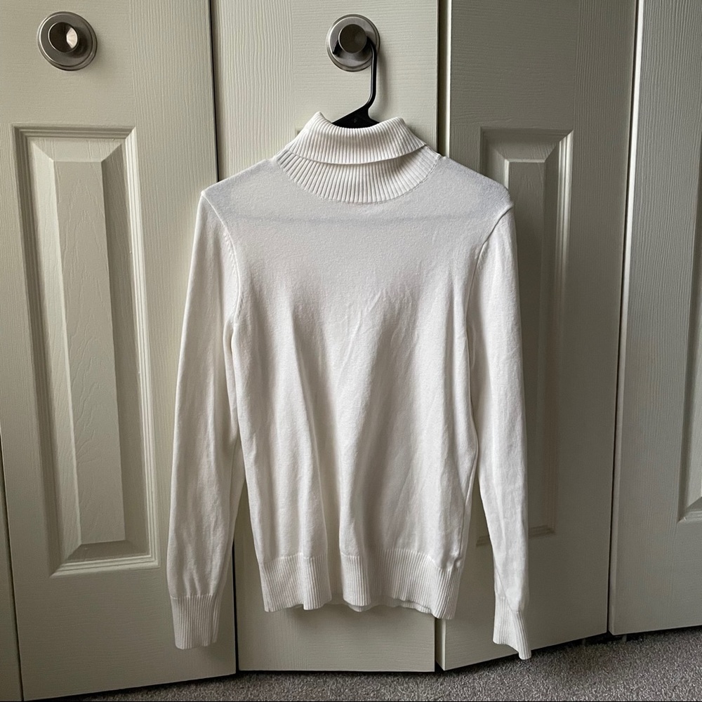 Women’s white turtleneck sweater